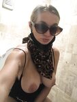 Onlyfans Leaked Photos - Zoieburgher - Photos