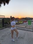 Onlyfans Leaked Photos - Zoieburgher - Photos