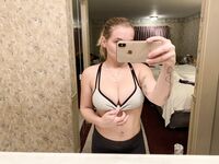 Onlyfans Leaked Photos - Zoieburgher - Photos