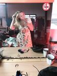 Onlyfans Leaked Photos - Bethundressed - Photos