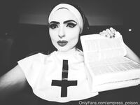 Onlyfans Leaked Photos - Empress-Poison - Photos