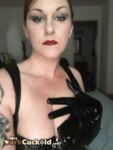 Onlyfans Leaked Photos - Mrs-Darkcuckold - Photos