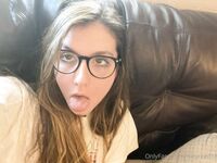 Onlyfans Leaked Photos - Rileyreed18 - Photos