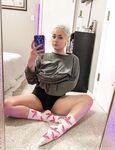 Onlyfans Leaked Photos - Tigolebittiez - Photos