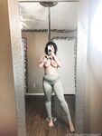 Onlyfans Leaked Photos - Tigolebittiez - Photos