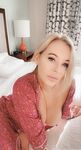 Onlyfans Leaked Photos - Ellehotmilf - Photos