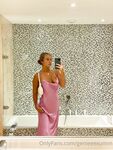 Onlyfans Leaked Photos - Genieeexumm - Photos