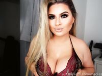 Onlyfans Leaked Photos - Maci-Carter - Photos
