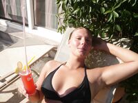 Amateur - Devki Uno 4316 Devushka Otryvaetsya Na Kurorte Po Polnoy - Devushka Na Devki Kurorte Po Polnoy Uno Otryvaetsya 4316 Erotic