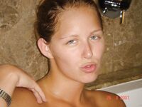 Amateur - Devki Uno 5100 Svozil Zhenu Na Otdyh I Tam Erotichno Pofotkal - Na Devki Otdyh Svozil I Pofotkal Uno Zhenu Tam Erotichno 5100 Erotic