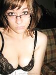 Amateur - Devki Uno 6923 Devushka Zasunula Trusiki V Pizdu - Devushka V Devki Zasunula Uno 6923 Trusiki Pizdu Erotic