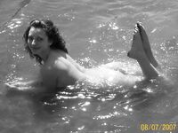 Amateur - Devki Uno 11898 Devushka Kupaetsya V More Topless - Devushka More V Devki Kupaetsya 11898 Uno Topless Erotic