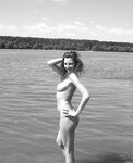 Amateur - Devki Uno 11898 Devushka Kupaetsya V More Topless - Devushka More V Devki Kupaetsya 11898 Uno Topless Erotic