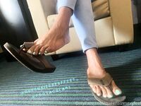 Onlyfans Leaked Photos - Queensizesexyfeet - Photos
