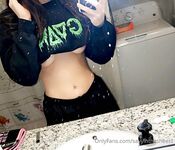 Onlyfans Leaked Photos - Savyinthesheets - Photos