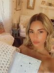 Onlyfans Leaked Photos - Sierraaaskyee - Photos