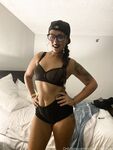 Onlyfans Leaked Photos - Violet711Swinger - Photos