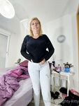 Onlyfans Leaked Photos - Wet-Naughty-Kitty - Photos