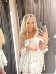 Onlyfans Leaked Photos - Lilydaisyphillips - Photos