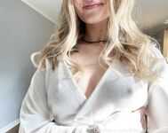 Onlyfans Leaked Photos - Thecherryblonde - Photos