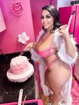 Onlyfans Leaked Photos - Therealrebeccaj - Photos