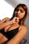 Onlyfans Leaked Photos - Hazelxxxremi - Photos