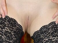 Amateur - Devki Uno 12527 Zhenschina S Bolshoy Grudyu Obnazhaetsya Pered Kameroy - Devki Pered Kameroy S Bolshoy Uno Zhenschina Obnazhaetsya Grudyu 12527 Erotic