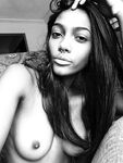 Amateur - Devki Uno 13152 Devushka Delaet Selfi Bez Odezhdy - Devushka Selfi Devki Odezhdy Uno Delaet Bez 13152 Erotic