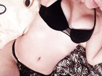 Amateur - Devki Uno 14036 Golaya Devushka Delaet Selfi - Devushka Selfi Golaya Devki 14036 Uno Delaet Erotic