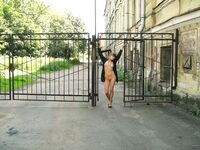 Amateur - Devki Uno 14061 Golenkie Podrugi Krasivo Poziruyut - Devki Krasivo Poziruyut Uno Podrugi 14061 Golenkie Erotic