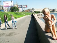 Amateur - Devki Uno 14061 Golenkie Podrugi Krasivo Poziruyut - Devki Krasivo Poziruyut Uno Podrugi 14061 Golenkie Erotic