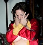 Amateur - Devki Uno 16240 Horoshey Zhenschiny Dolzhno Byt Mnogo - Horoshey Devki 16240 Mnogo Byt Uno Zhenschiny Dolzhno Erotic