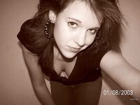 Amateur - Devki Uno 17196 Lyubitelnica Selfi - Selfi 17196 Devki Lyubitelnica Uno Erotic