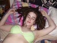 Amateur - Devki Uno 21176 Eroticheskiy Sbornik Golyh Devok - Sbornik Devki Eroticheskiy Devok 21176 Uno Golyh Erotic