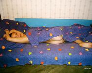 Amateur - Devki Uno 26410 Devushka Golaya Nezhitsya V Posteli - Devushka V Golaya Devki Posteli Nezhitsya 26410 Uno Erotic