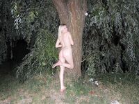 Amateur - Devki Uno 27170 Lyubovnica Poziruet Na Prirode - 27170 Prirode Na Devki Lyubovnica Uno Poziruet Erotic
