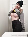 Onlyfans Leaked Photos - Kyliejbeech - Photos