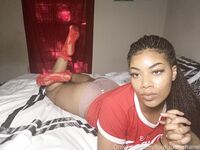 Onlyfans Leaked Photos - Chenalfeet - Photos