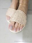Onlyfans Leaked Photos - Feetbraga - Photos