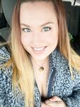 Onlyfans Leaked Photos - Momnextd00R - Photos