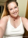 Onlyfans Leaked Photos - Momnextd00R - Photos