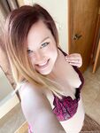 Onlyfans Leaked Photos - Momnextd00R - Photos
