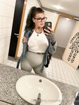 Onlyfans Leaked Photos - Obeymelissa - Photos