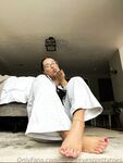 Onlyfans Leaked Photos - Prettyeyesprettytoes - Photos