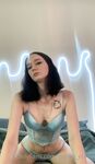 Onlyfans Leaked Photos - Queen-Etimy - Photos