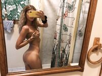 Onlyfans Leaked Photos - Bowdown2Chelsea - Photos