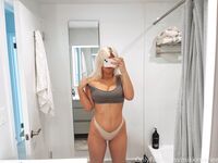 Onlyfans Leaked Photos - Mikkimariee - Photos