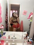 Onlyfans Leaked Photos - Emilayyanne - Photos