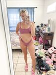 Onlyfans Leaked Photos - Emilayyanne - Photos