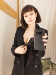 Onlyfans Leaked Photos - Helene-Enmarchenoire - Photos